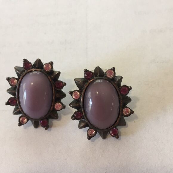 Vintage Style Purple Cabochon Earrings Bronze Tone Flower Pink‎ Rhinestone - Picture 2 of 3